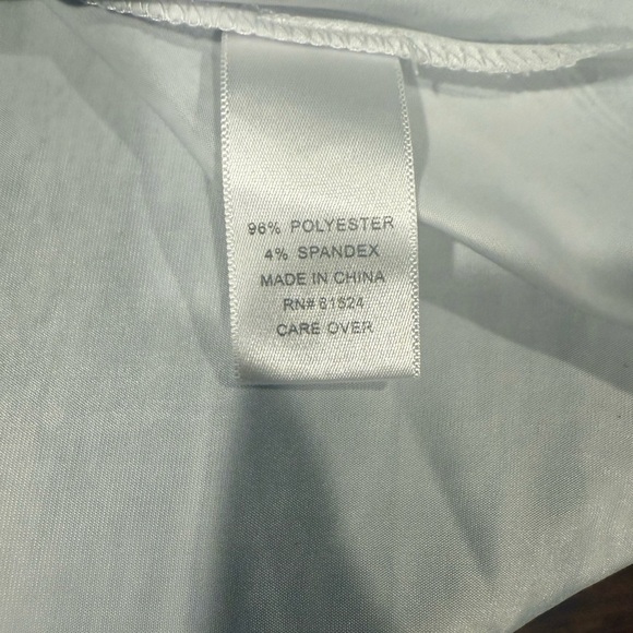 Laura Ashley White and Gray Sleeveless Scoop Neck Blouse - Picture 5 of 6